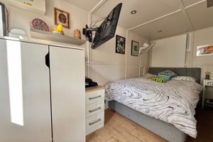 Garden Room- click for photo gallery